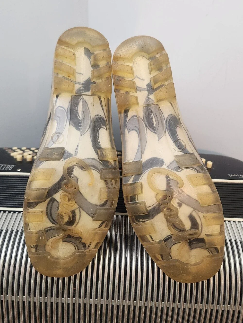 COACH CREAM & BLACK TALL RUBBER RAIN BOOTS SIZE 7